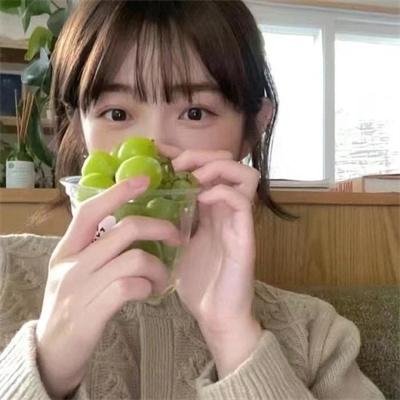 悄悄跟着我