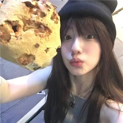 姹紫嫣红碧绿波